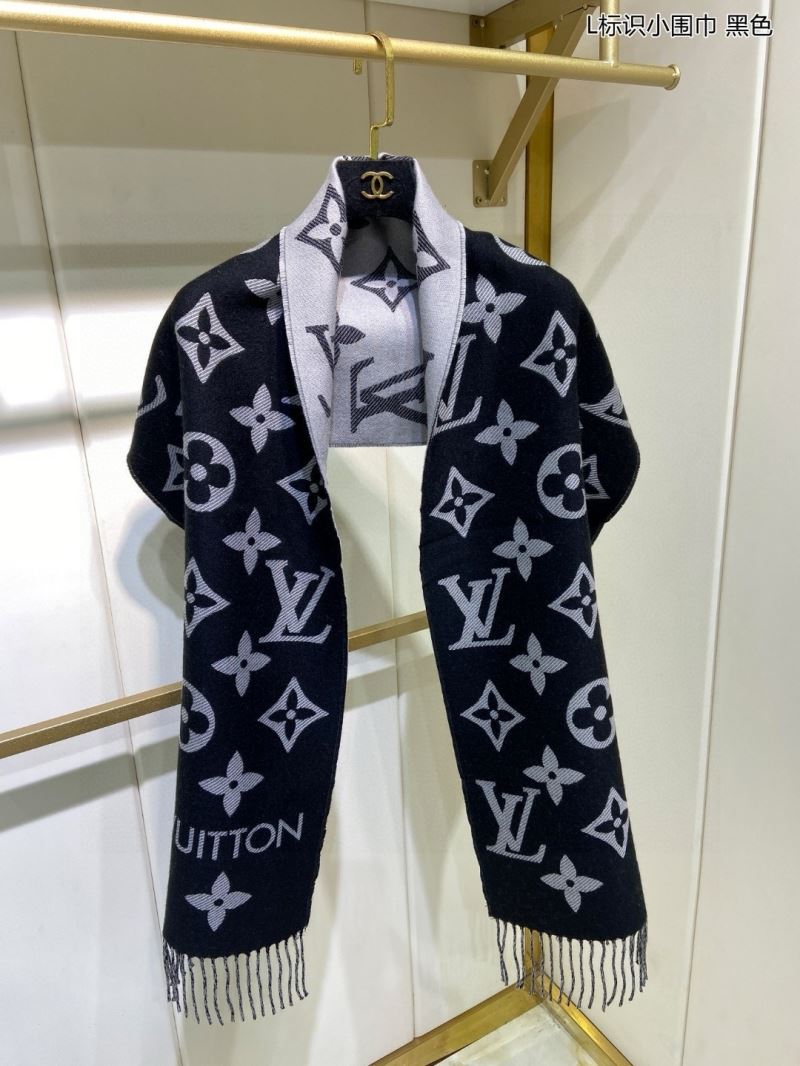 Louis Vuitton Scarf